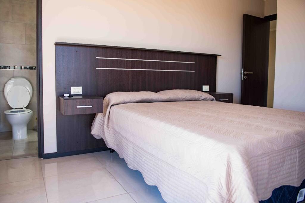 8d8ebbf7-0438-4df2-a4ad-541870352c43