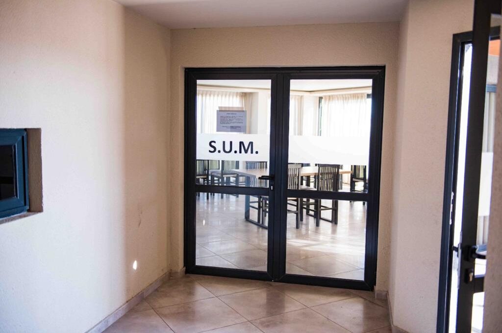 a8ef8e7e-d547-4762-9919-27007bfb7c48