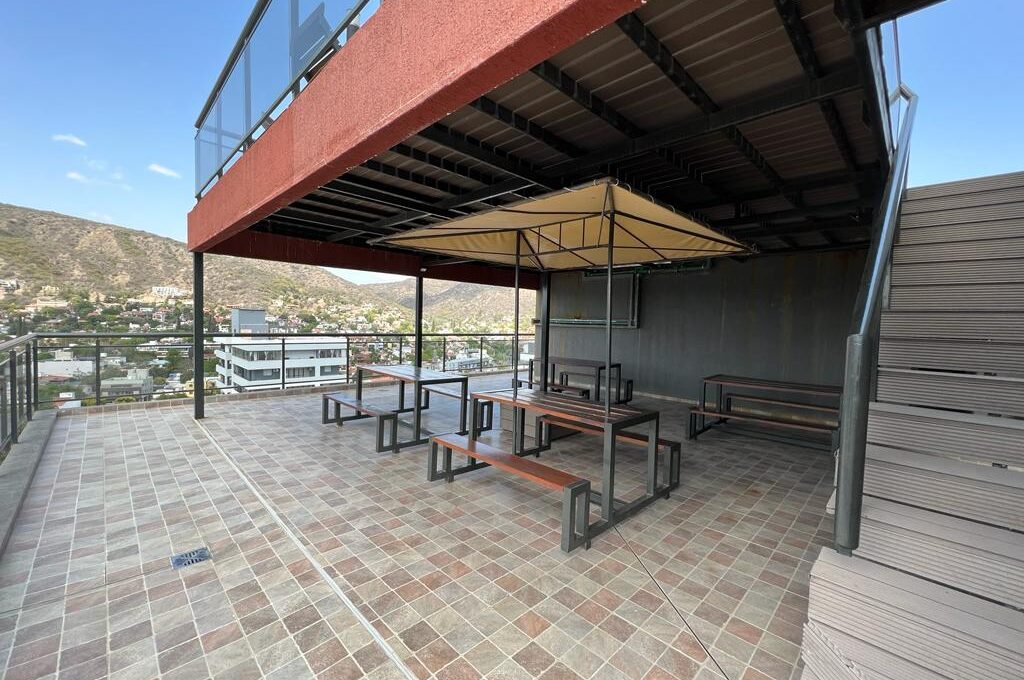 WhatsApp Image 2022-10-15 at 6.35.18 PM (2)