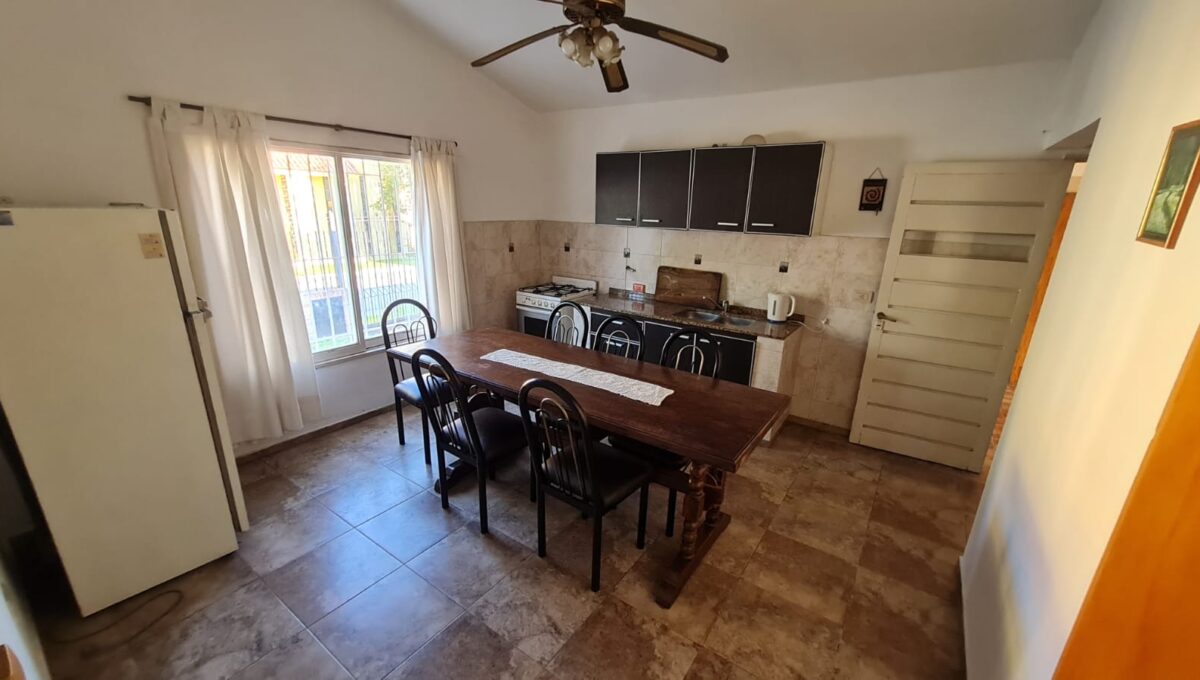 WhatsApp Image 2025-12-04 at 10.18.55 (2)