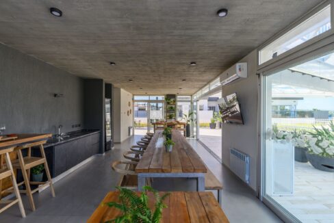 085-01-2025-ESTUDIO-MAPS-E5-ph-g-viramonte-7314-HDR-scaled