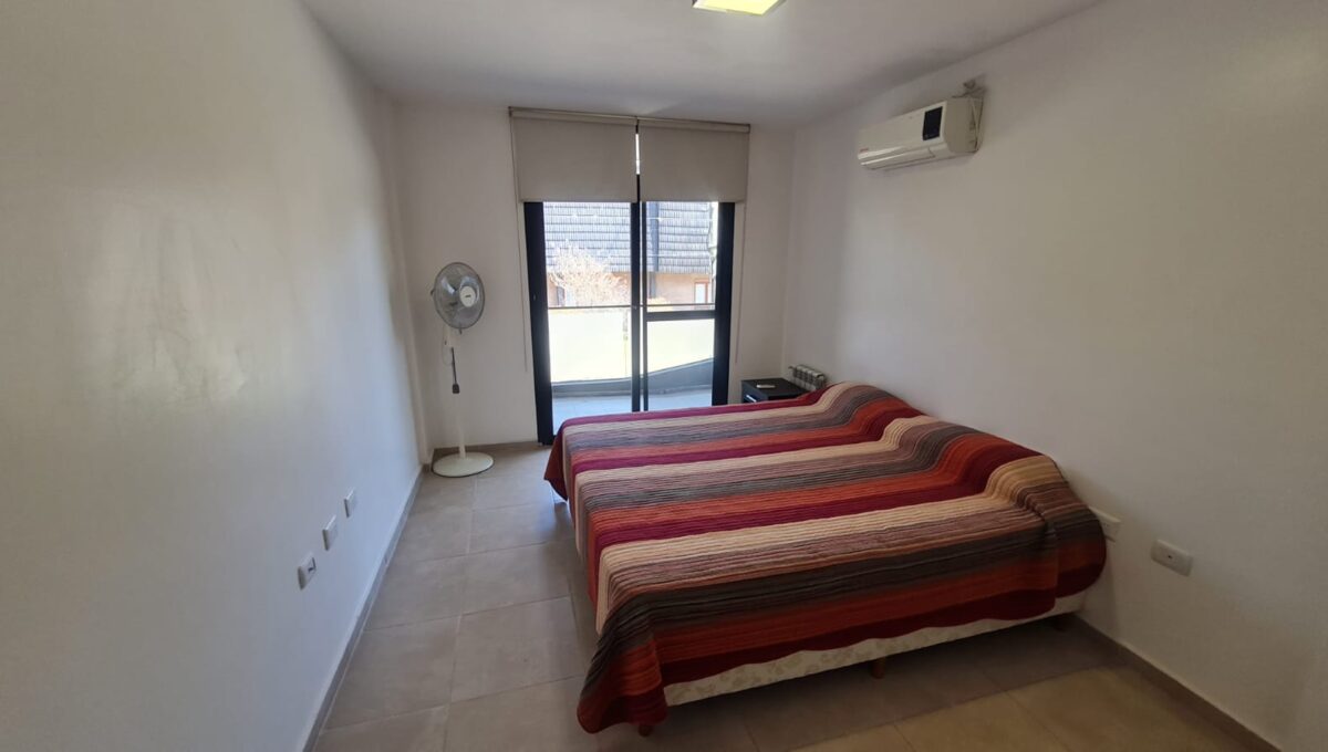 2263e1e5-bd2f-4ea6-adca-9bac20a701a1