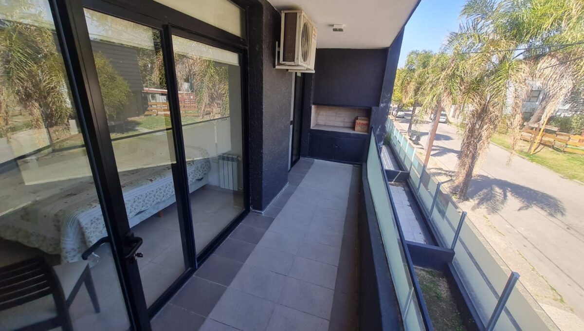 8bde119c-12e1-4235-b370-6112a82793cf