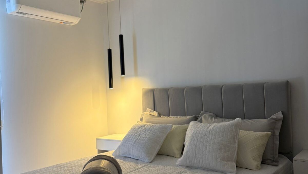 e46ef425-0033-4b33-b514-9df0d70ba2fc